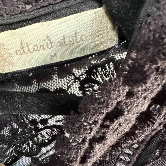 Altard State size M black lace trim sleeveless lined dress missing button - Picture 5 of 9